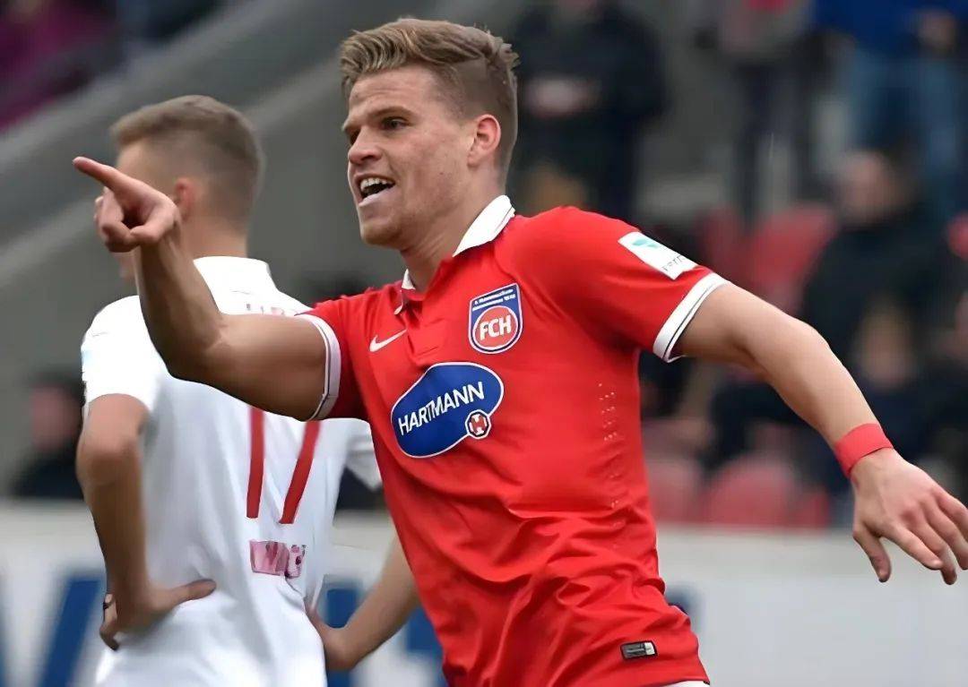 德甲赛后走向成谜;斯图加特再遭质疑;底气十足;球队文化再被提及(德甲斯图加特阵容)-开云官网